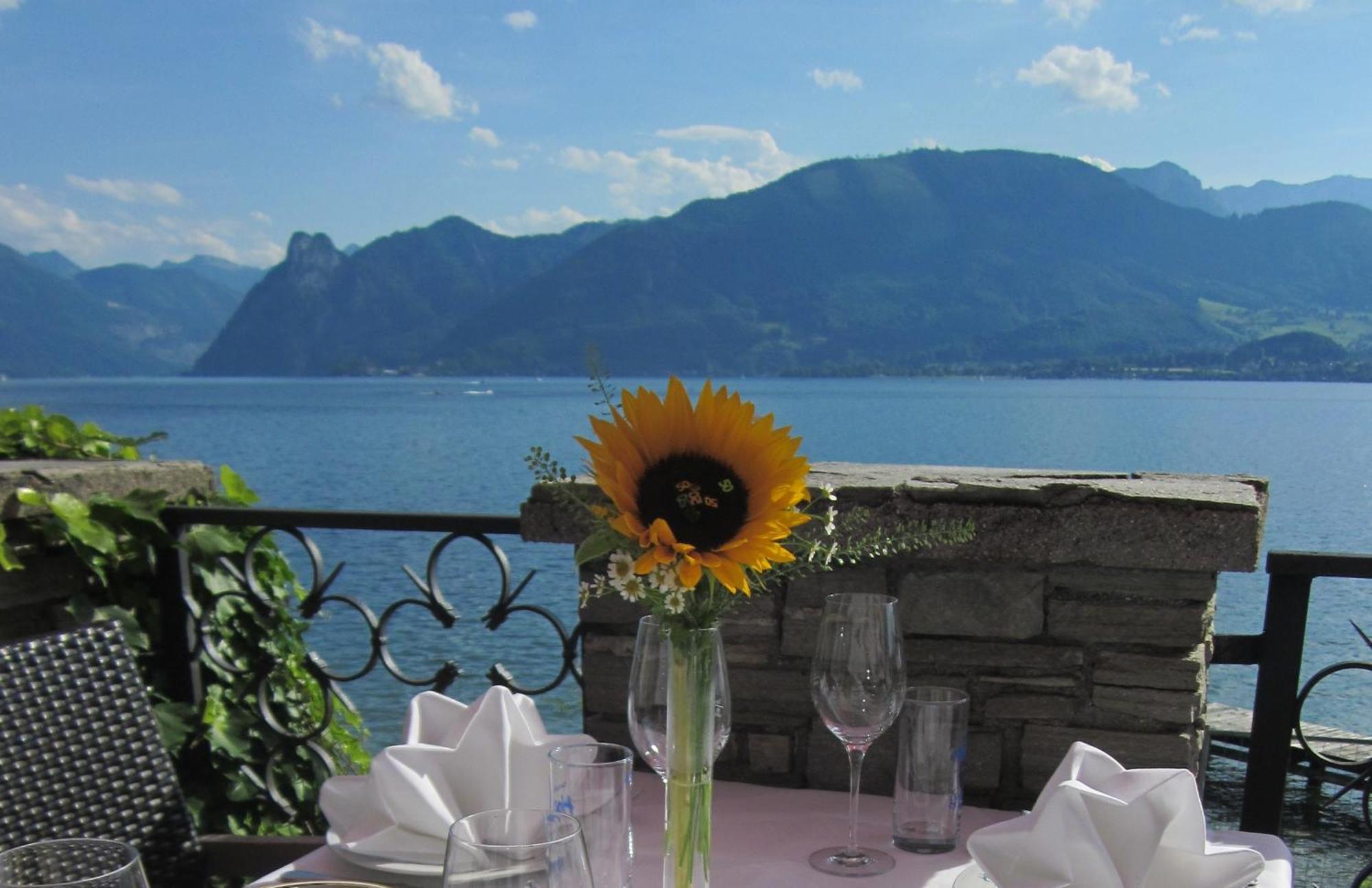 Seegasthof Hois'N Wirt - Hotel Mit Wellnessbereich Gmunden Extérieur photo